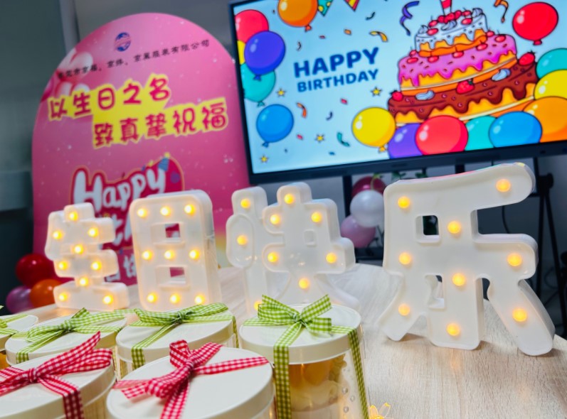 四月生日會(huì)丨春風(fēng)送暖，歡樂慶生(圖1)